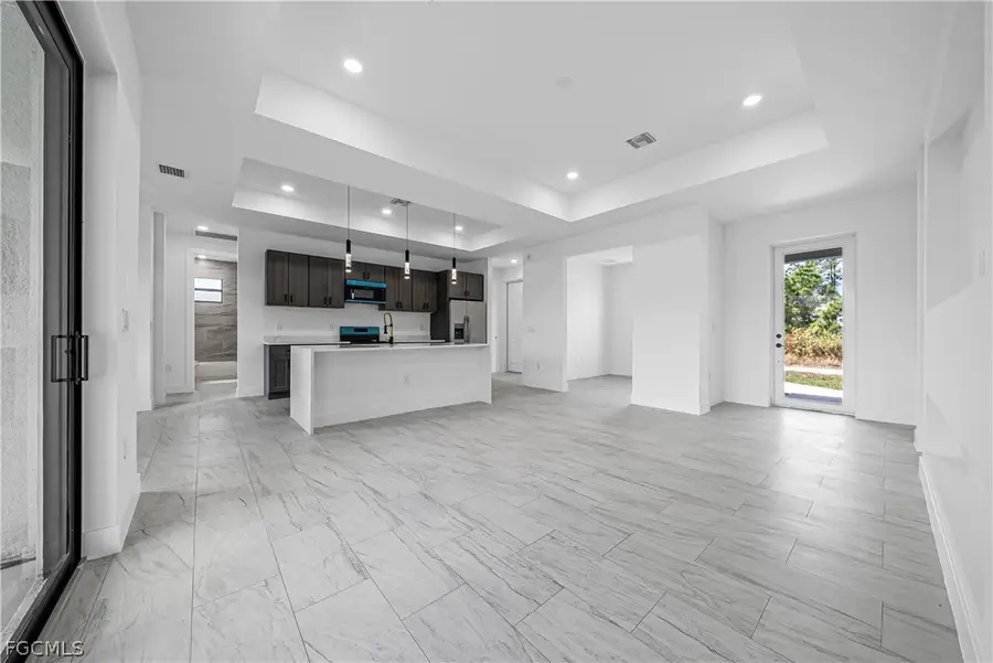 6004 Dora Avenue N, Lehigh Acres, FL 33971 - #3