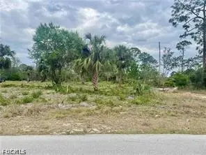 614 Grant Ave, Lehigh Acres, FL 33972 - #2