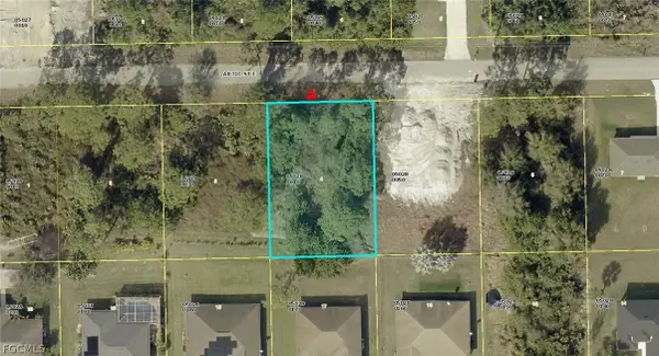 1110 Artic Street E, Lehigh Acres, FL 33974