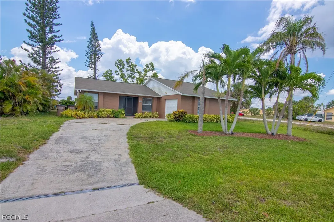 1913 SE 15th Place, Cape Coral, FL 33990 - #1
