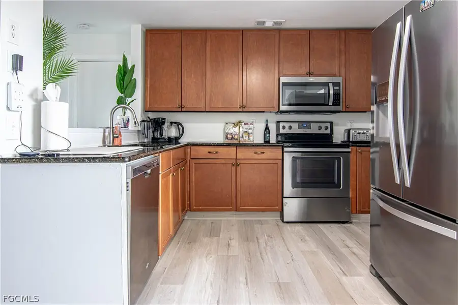 1913 SE 15th Place, Cape Coral, FL 33990 - #2