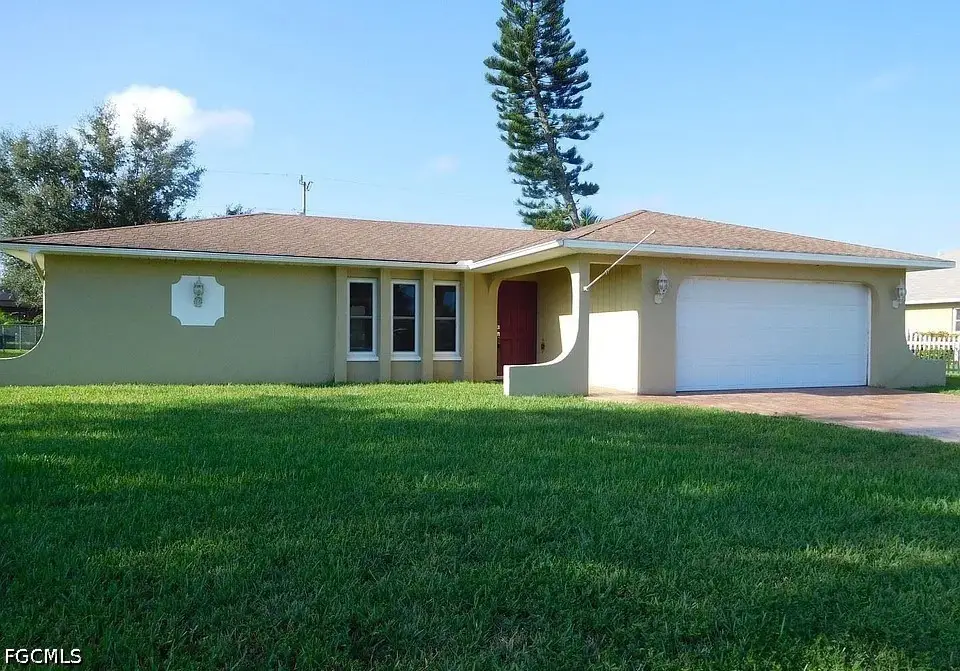 1708 SE 1st Street, Cape Coral, FL 33990 - #1