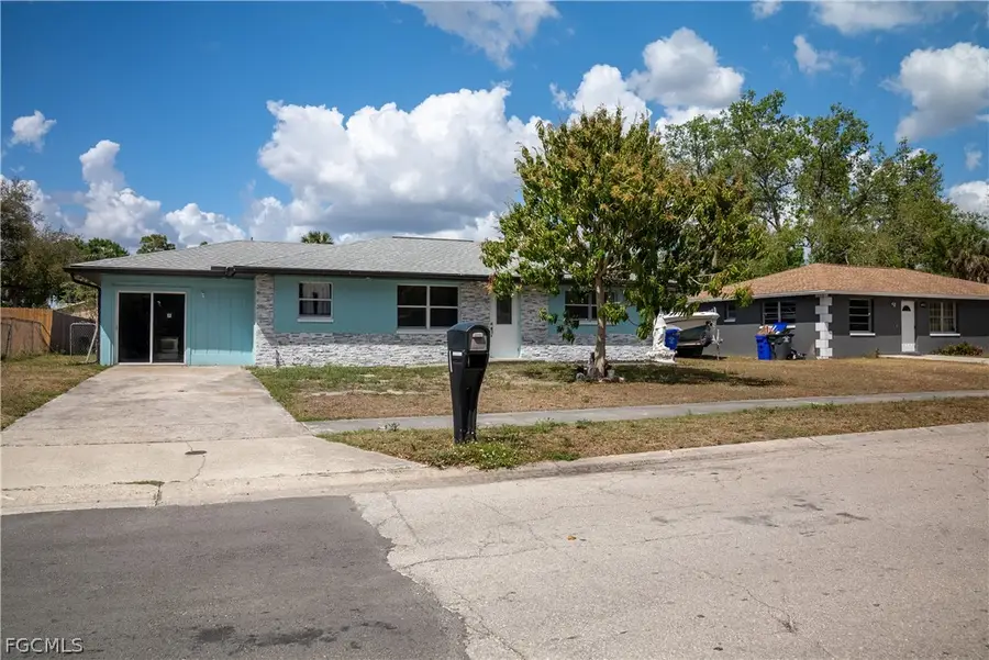 4811 Zana Drive, Fort Myers, FL 33905 - #2