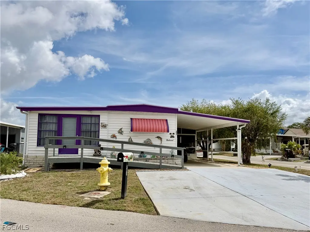 201 Captains Walk, North Fort Myers, FL 33917 - #1