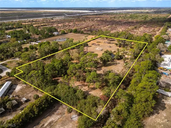 3680 W Double J Acres Road, Labelle, FL 33935