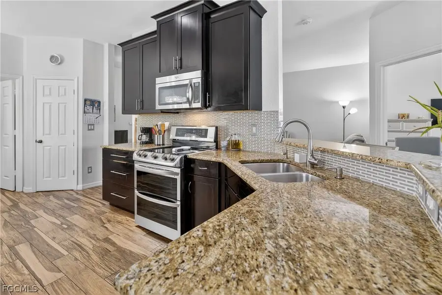 9689 Pineapple Preserve Court, Fort Myers, FL 33908 - #3