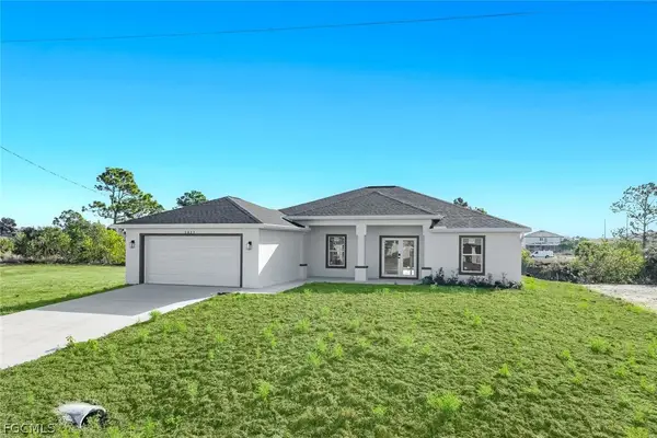 2823 NE 5th Place, Cape Coral, FL 33909