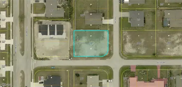 3016 SW 7th Place, Cape Coral, FL 33914