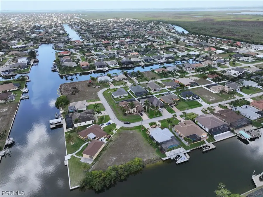 2801 SW 34th Terrace, Cape Coral, FL 33914 - #2