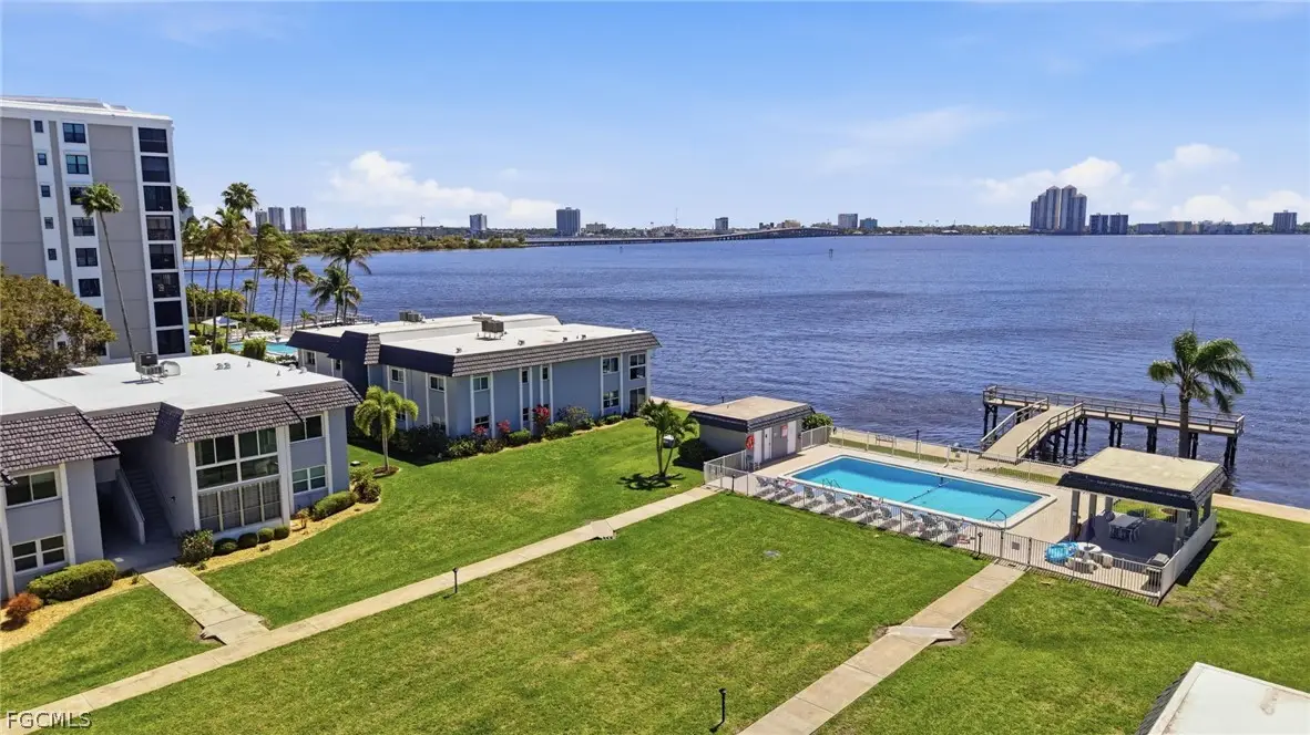 3374 N Key Drive #E5, North Fort Myers, FL 33903 - #1