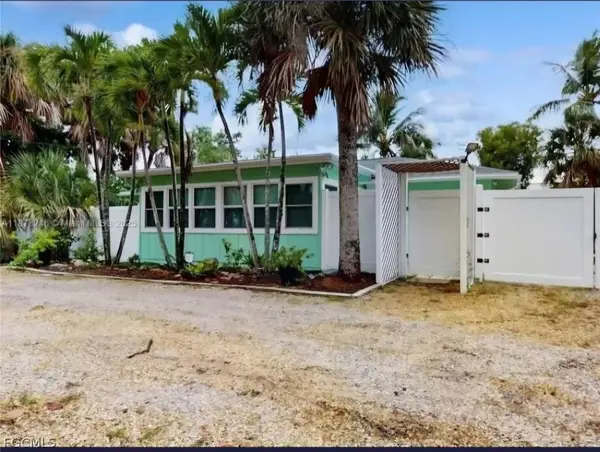 1942 Roseate Lane, Sanibel, FL 33957