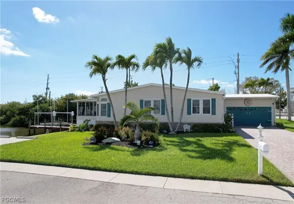 17520 Azalea Lane, Fort Myers Beach, FL 33931