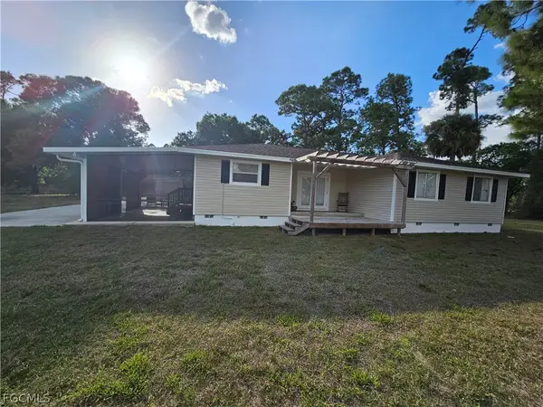 7 Hines Avenue, Lehigh Acres, FL 33936