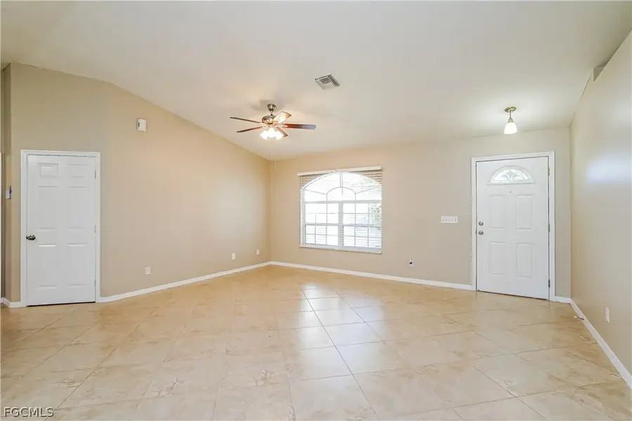 160 SE 27th Terrace, Cape Coral, FL 33904 - #2