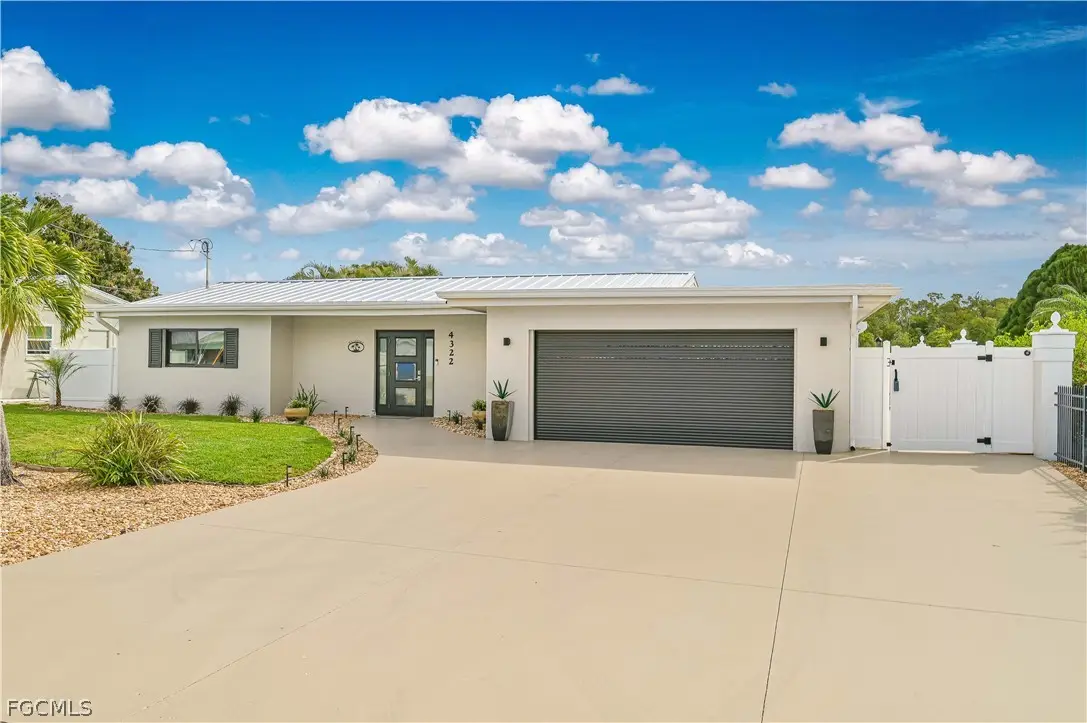 4322 Harbour Lane, North Fort Myers, FL 33903 - #1