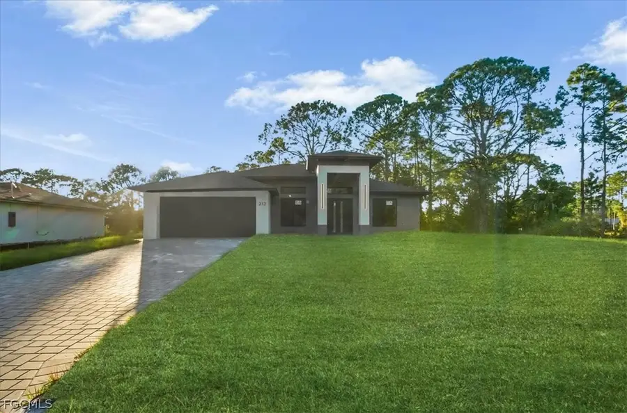 911 Cleveland Avenue, Lehigh Acres, FL 33972 - #3