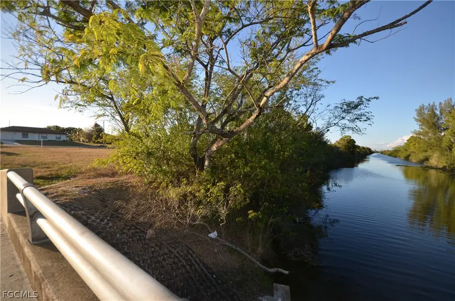 1001 NE 5th Place, Cape Coral, FL 33909 - #3