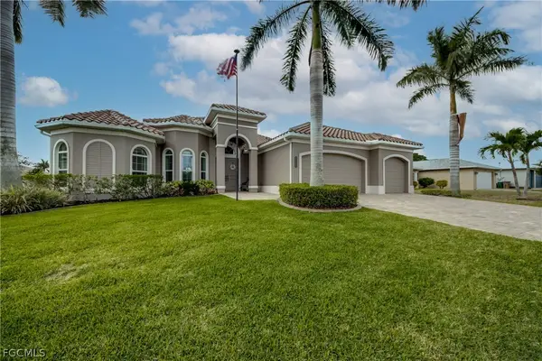 2736 Miracle Parkway, Cape Coral, FL 33914