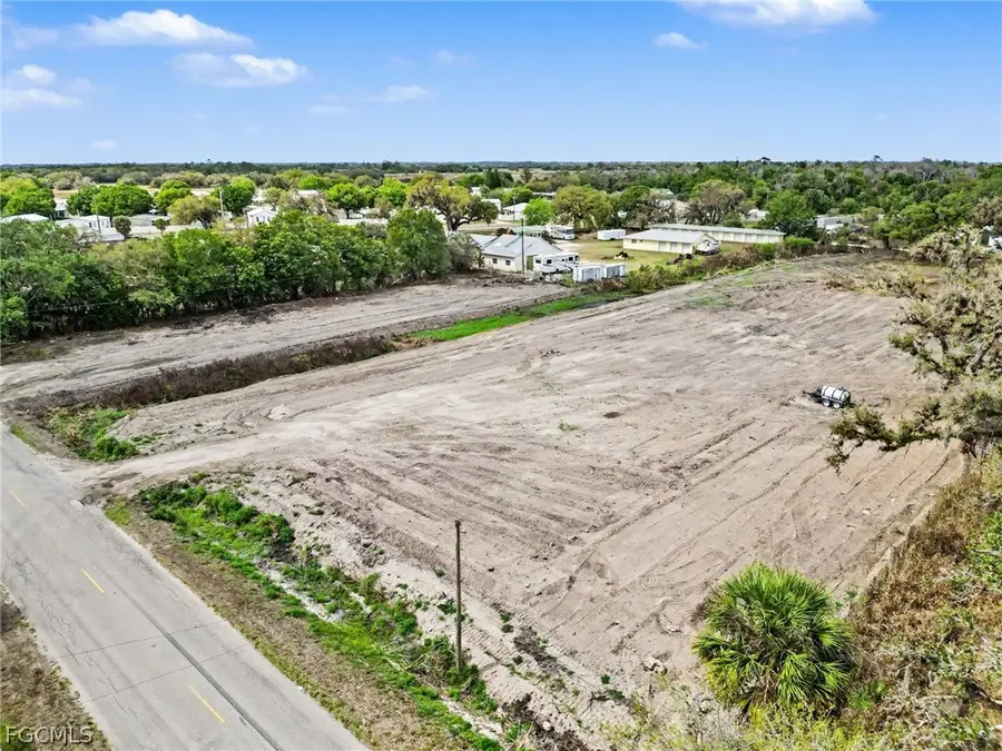 1097 Marshall Field Road, Labelle, FL 33935 - #2
