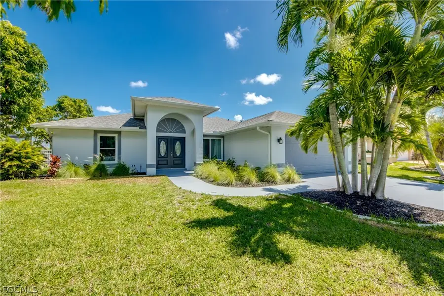 121 SE 17th Street, Cape Coral, FL 33990 - #2