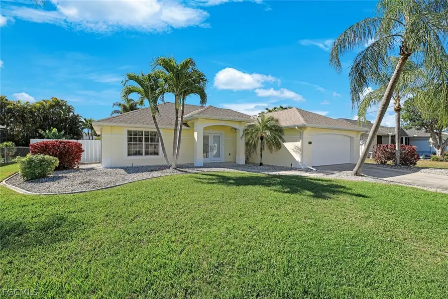 3510 SE 5th Place, Cape Coral, FL 33904 - #2