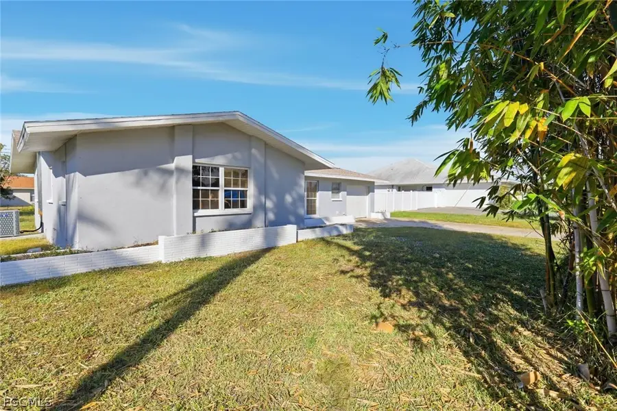 3420 SE 4th Place, Cape Coral, FL 33904 - #3