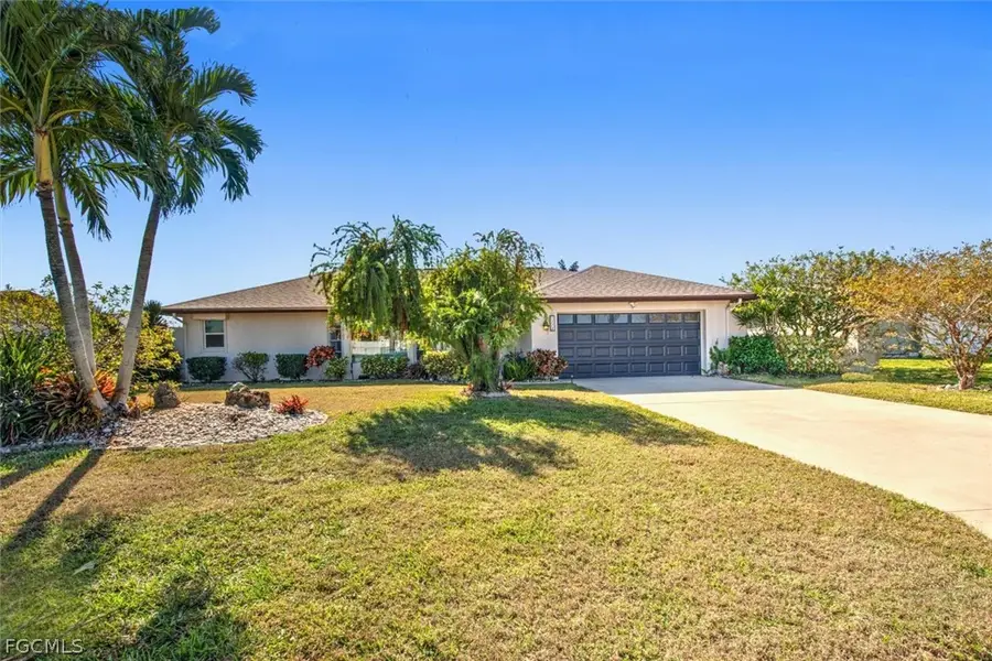 118 SE 43rd Street, Cape Coral, FL 33904 - #3