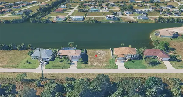 1810 NE 24th Avenue, Cape Coral, FL 33909