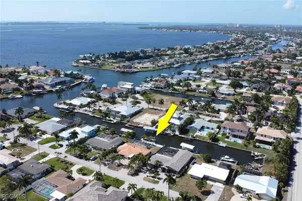 5614 Deauville Court, Cape Coral, FL 33904