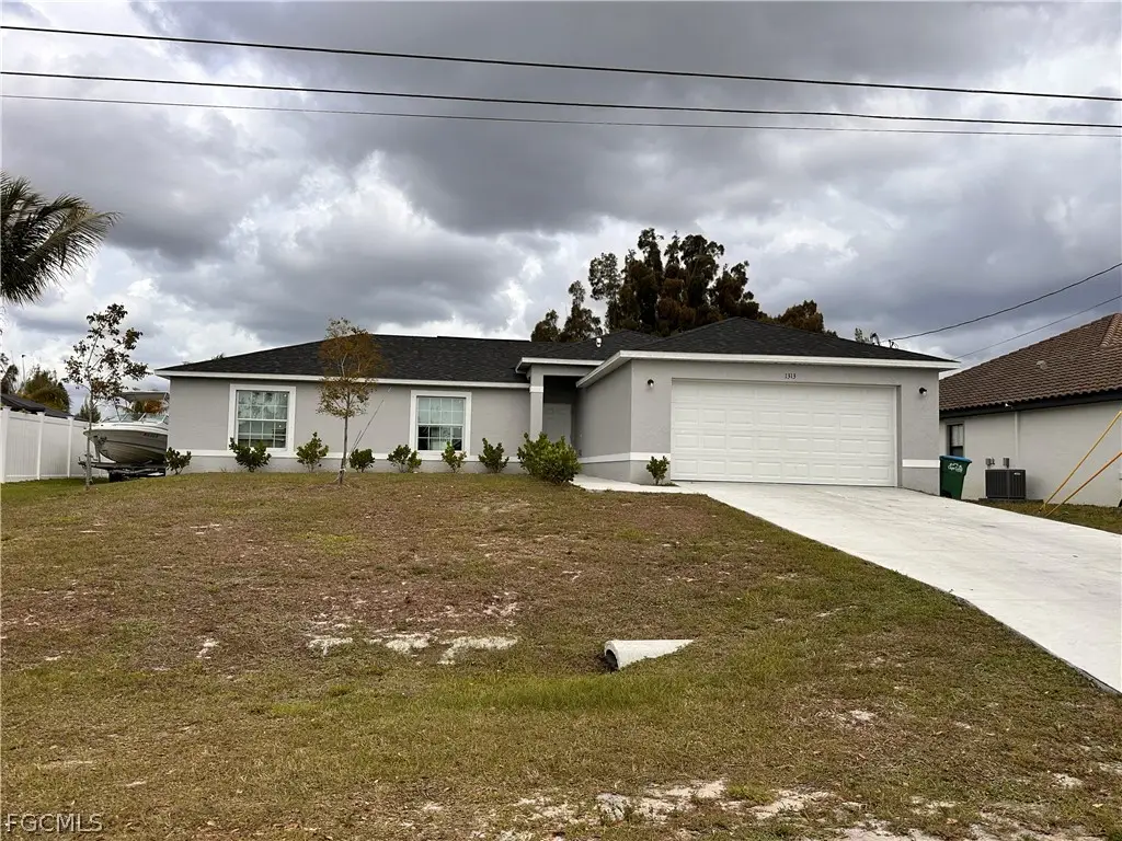 1313 NE 3rd Terrace, Cape Coral, FL 33909 - #1