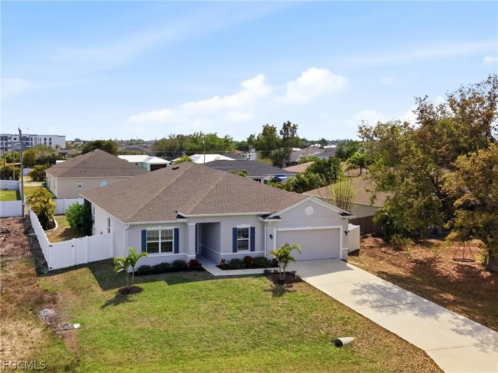 512 NW 4th Street, Cape Coral, FL 33993 - #1