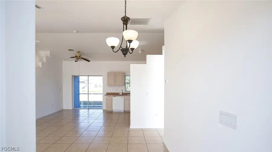 2419 NE 23rd Avenue, Cape Coral, FL 33909 - #2