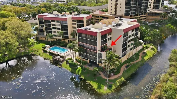 7129 Lakeridge View Court #104, Fort Myers, FL 33907