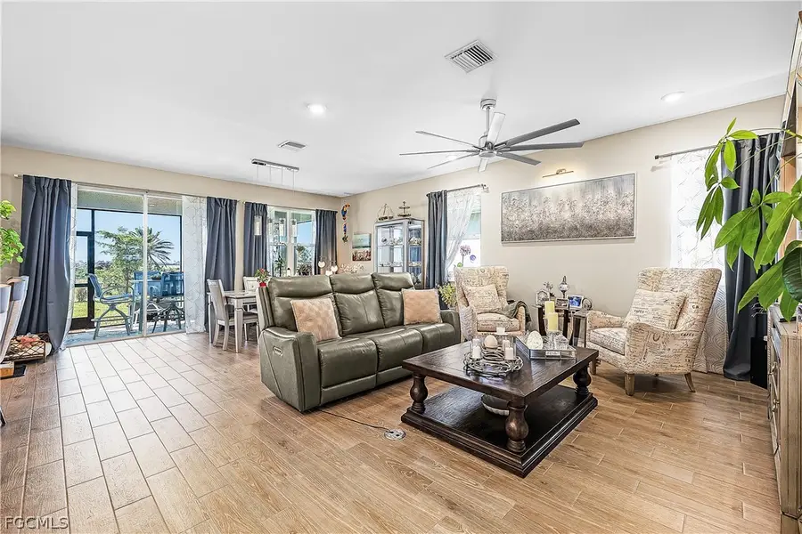 316 Spring Hill Lake Loop, Cape Coral, FL 33993 - #3