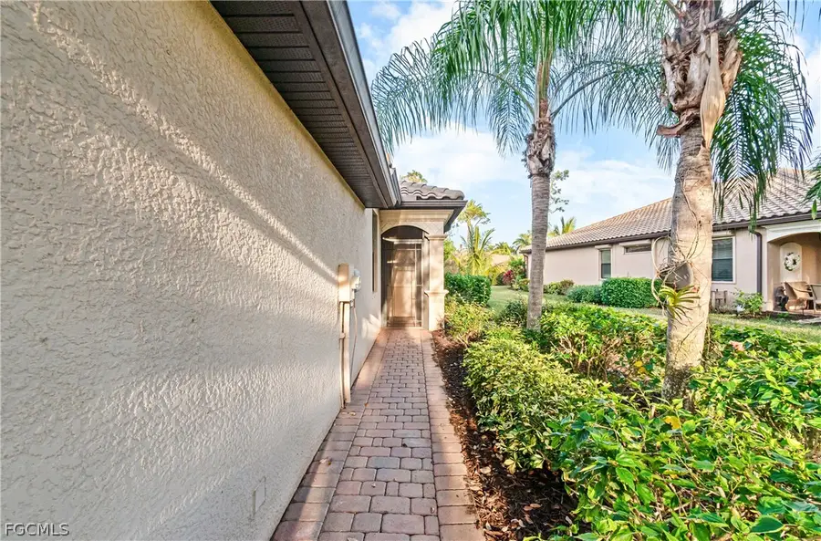 9101 Water Tupelo Road, Fort Myers, FL 33912 - #3