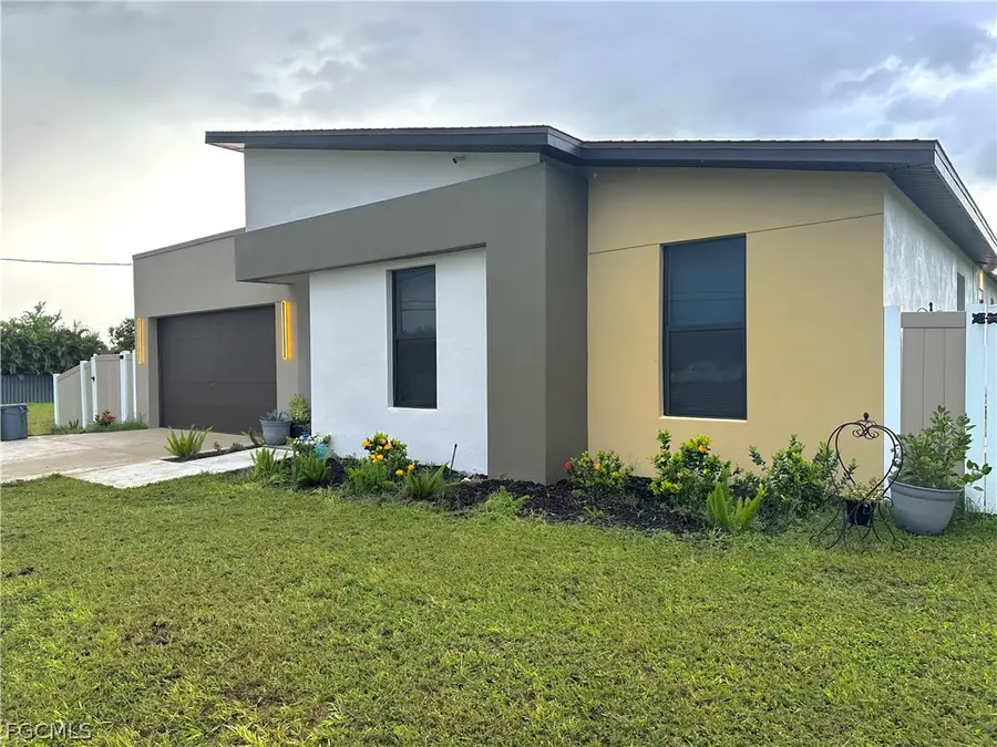 1613 N Gator Circle, Cape Coral, FL 33909 - #3