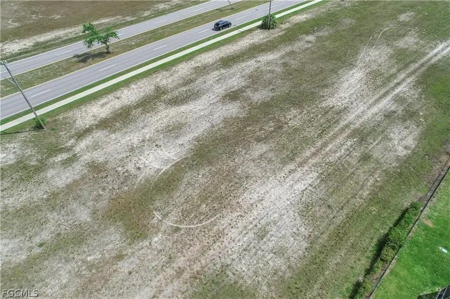 1016 Skyline Boulevard, Cape Coral, FL 33991 - #2