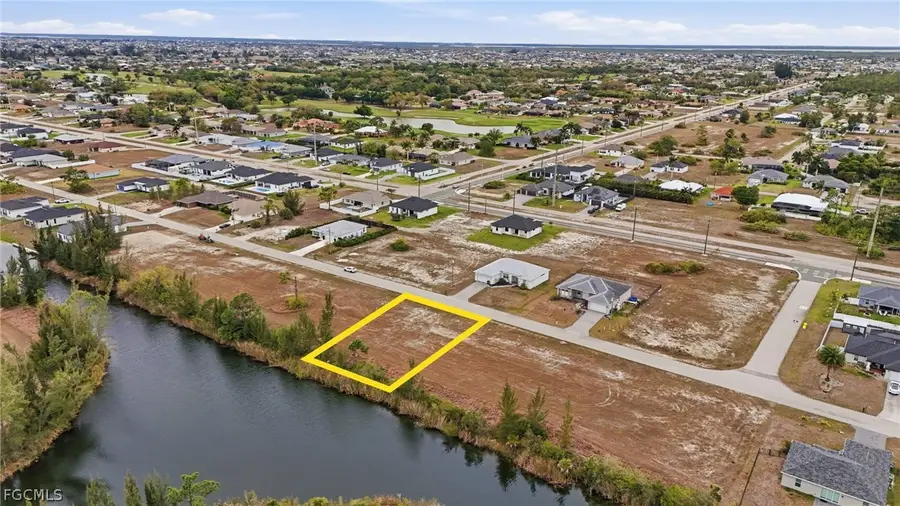 2009 NW 24th Avenue, Cape Coral, FL 33993 - #2