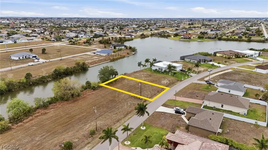 1712 NW 9th Street, Cape Coral, FL 33993 - #2