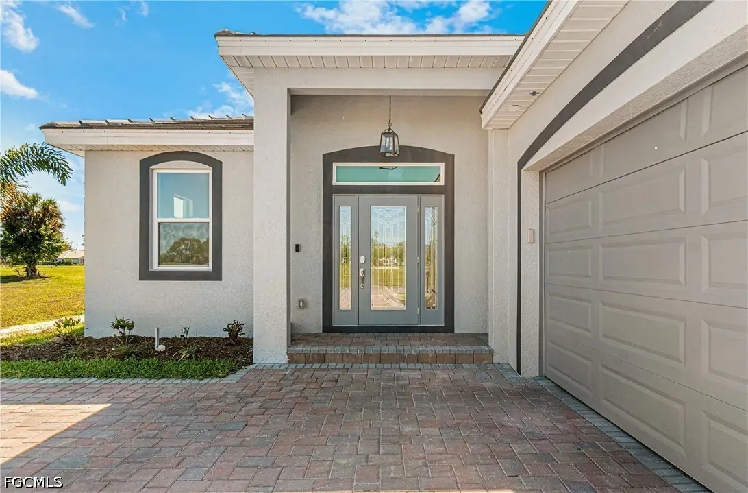 2016 Oxford Ridge Circle, Lehigh Acres, FL 33973 - #1