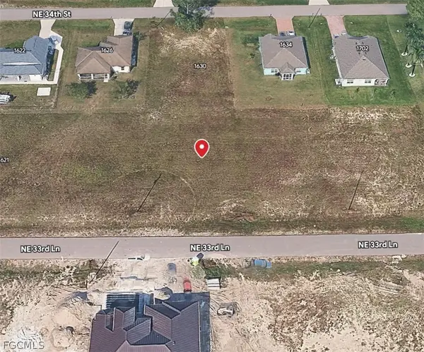 1629 NE 33rd Lane, Cape Coral, FL 33909