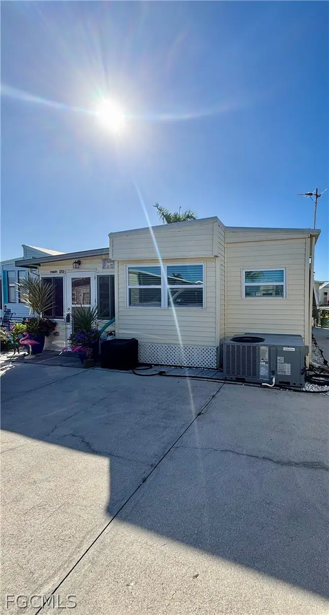 11601 Valleyview Drive, Fort Myers, FL 33908 - #3