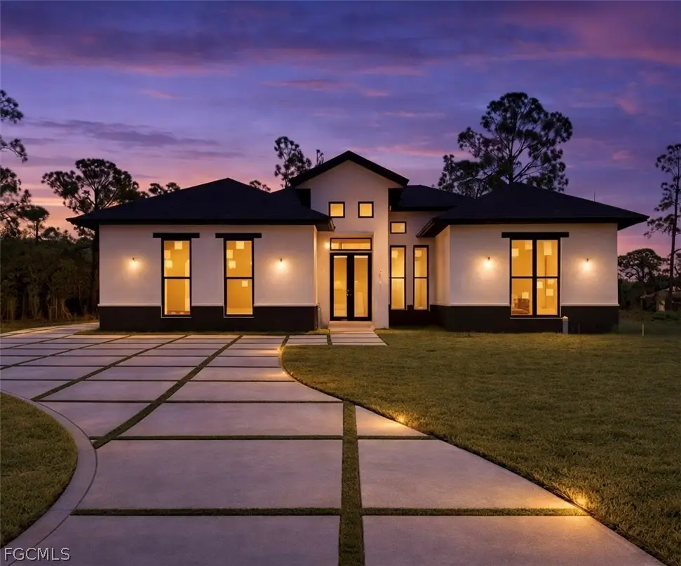 912 Cleveland Avenue, Lehigh Acres, FL 33972 - #1