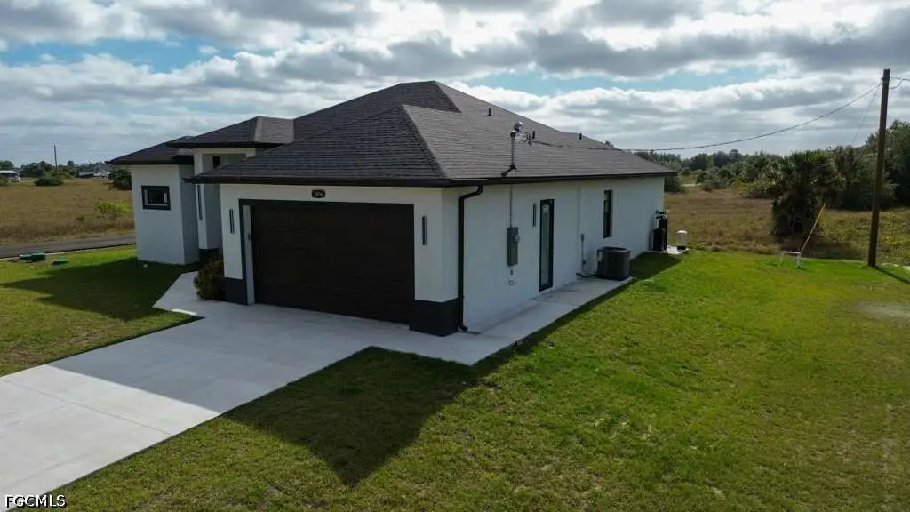 3806 E 18th Street, Lehigh Acres, FL 33972 - #1