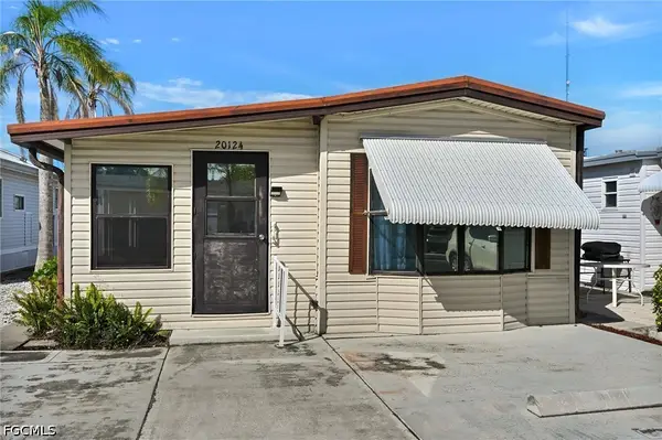 20124 Plum Tree Lane, Estero, FL 33928