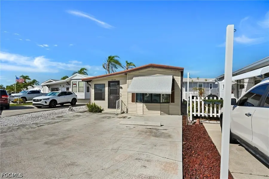 20124 Plum Tree Lane, Estero, FL 33928 - #2