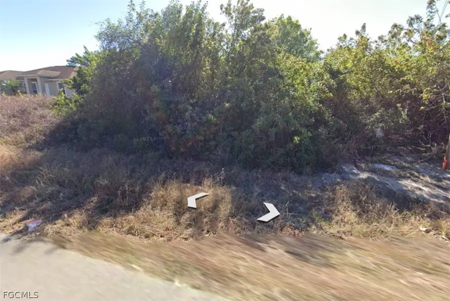 930 Dobbins Street E, Lehigh Acres, FL 33974 - #2