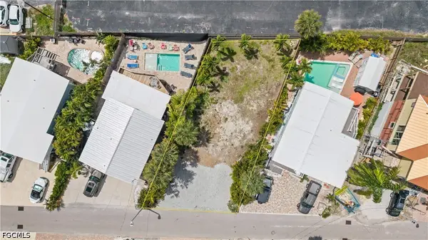 205 Miramar Street, Fort Myers Beach, FL 33931