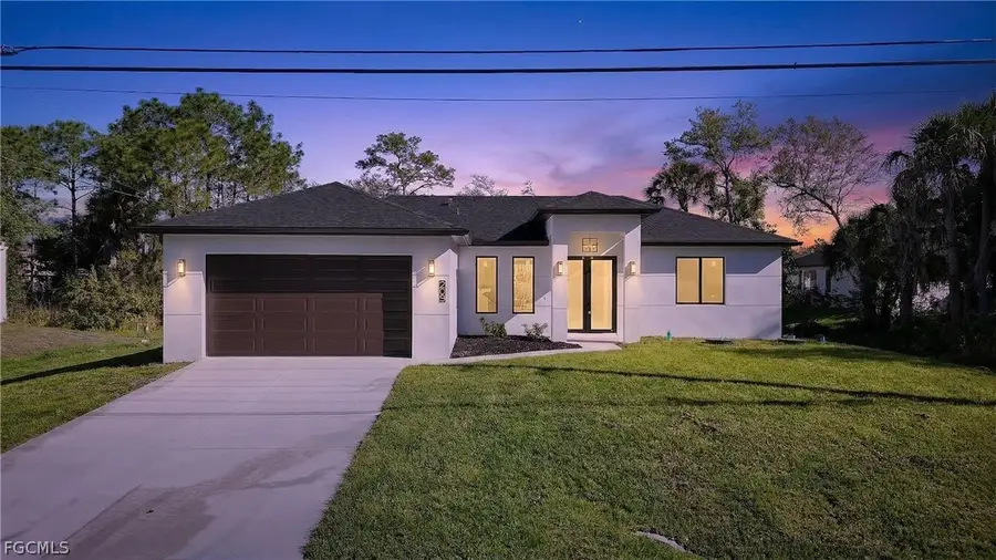 205 E 15th Street, Lehigh Acres, FL 33972 - #2