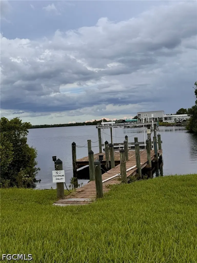 323 Shoreland Drive, Fort Myers, FL 33905 - #2